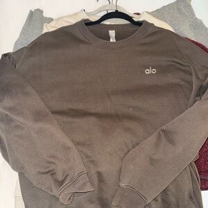 ALO Yoga Women’s Brown Sweatshirt